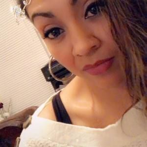 Meet your Posher, Alma